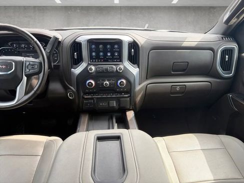 Used 2021 GMC Sierra 1500 SLT RWD image 3