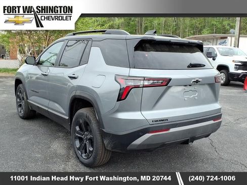 New 2026 Chevrolet Equinox LT w/ Convenience Package II FWD image 3