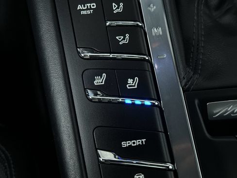 Used 2015 Porsche Macan S AWD/4WD image 20