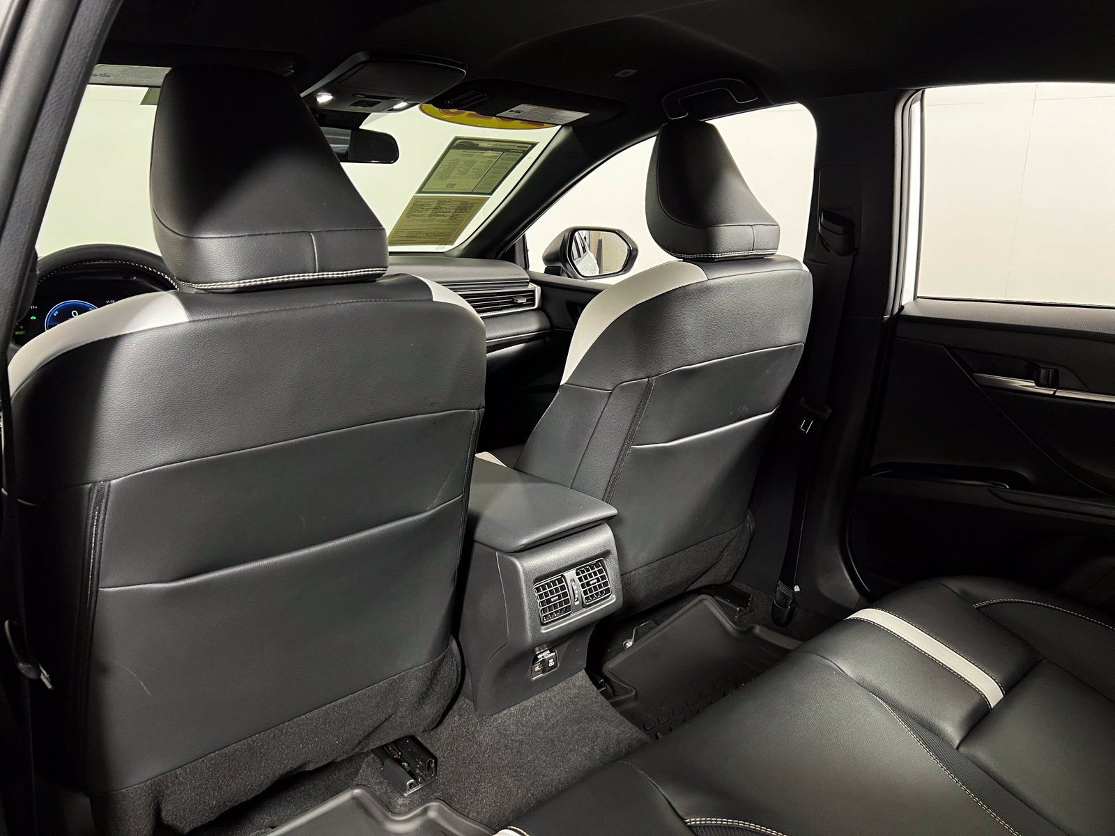 Certified 2025 Toyota Camry SE FWD image 20