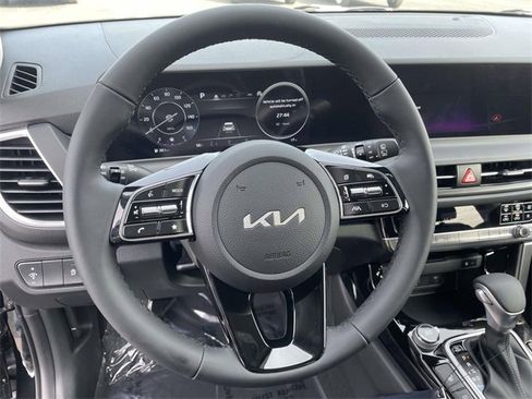 New 2026 Kia Seltos EX image 13