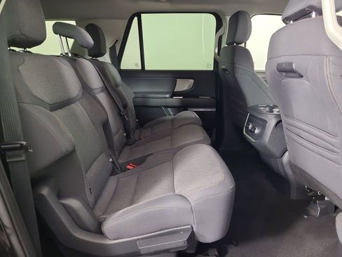 Used 2025 Ford Expedition Max Active image 22