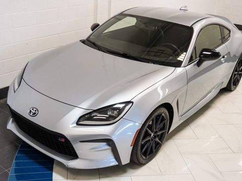 Used 2022 Toyota GR86 Premium image 35