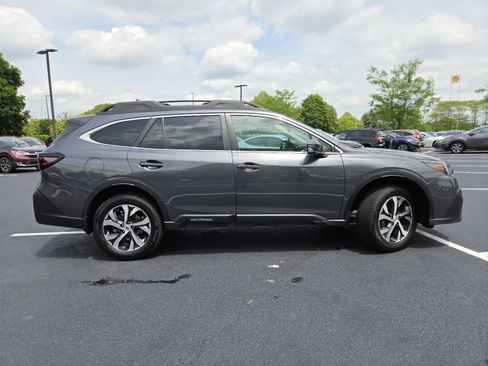 Used 2022 Subaru Outback Limited AWD/4WD image 22