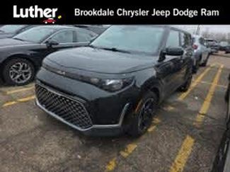 Used 2023 Kia Soul EX video 1