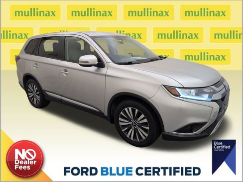 Used 2019 Mitsubishi Outlander SE FWD image 1