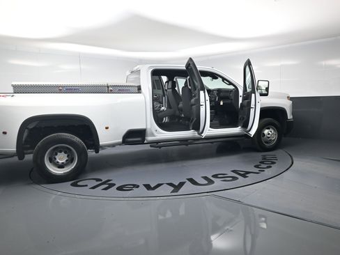Used 2024 Chevrolet Silverado 3500 W/T w/ WT Convenience Package AWD/4WD image 24