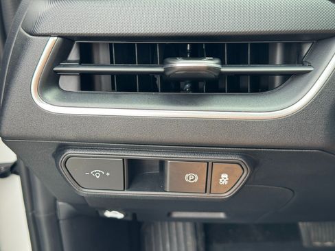 Used 2025 Kia K4 FWD image 16