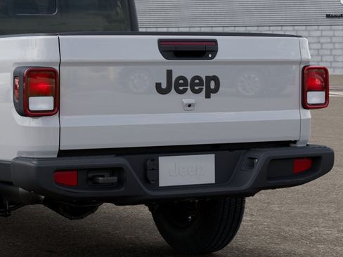 New 2026 Jeep Gladiator Sport AWD/4WD image 40