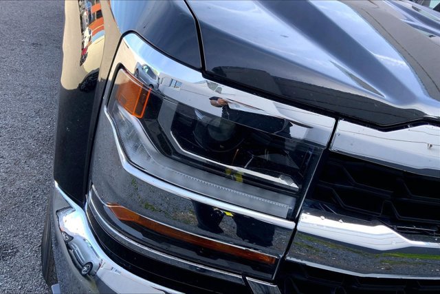 Used 2019 Chevrolet Silverado 1500 LT AWD/4WD image 26