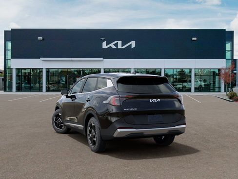 New 2026 Kia Sportage EX FWD image 4