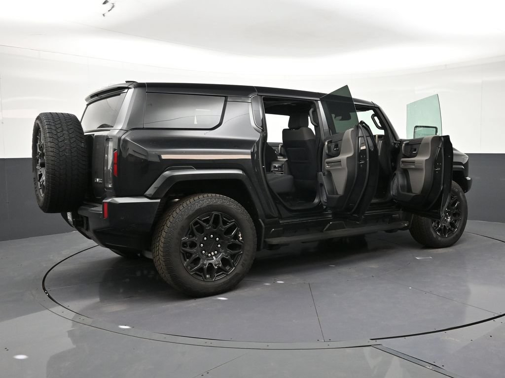 Used 2025 GMC Hummer EV 2X AWD/4WD image 32