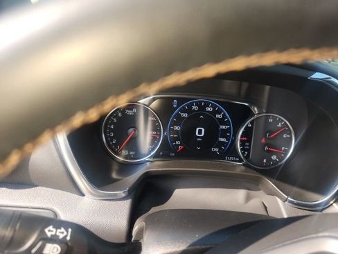 Used 2023 Chevrolet Blazer Premier w/ Enhanced Convenience Package image 10