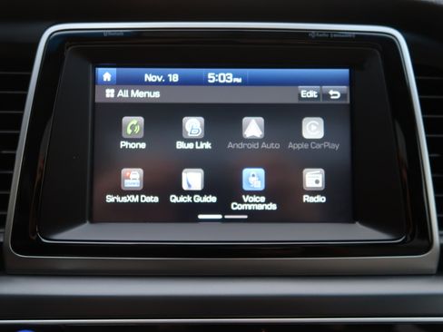 Used 2018 Hyundai Sonata Limited image 17