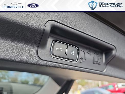 New 2026 Ford Explorer Active RWD image 16