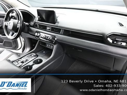 Used 2023 Honda Pilot Touring image 47