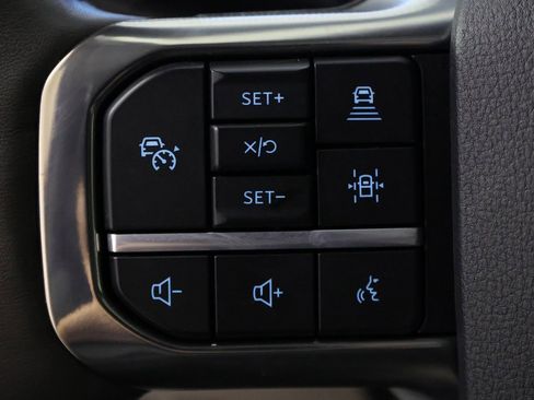 Used 2025 Ford F350 Platinum w/ Platinum Plus Package image 20