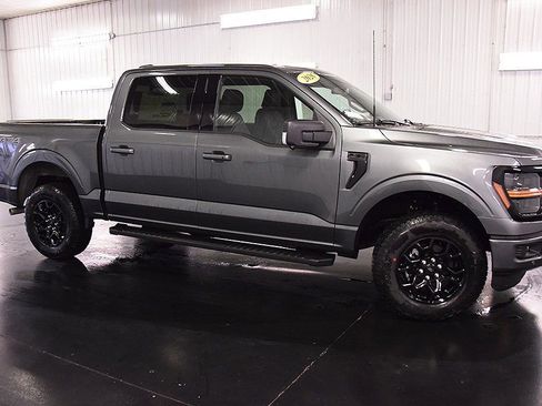 New 2026 Ford F150 XLT w/ Equipment Group 302A MID AWD/4WD image 10