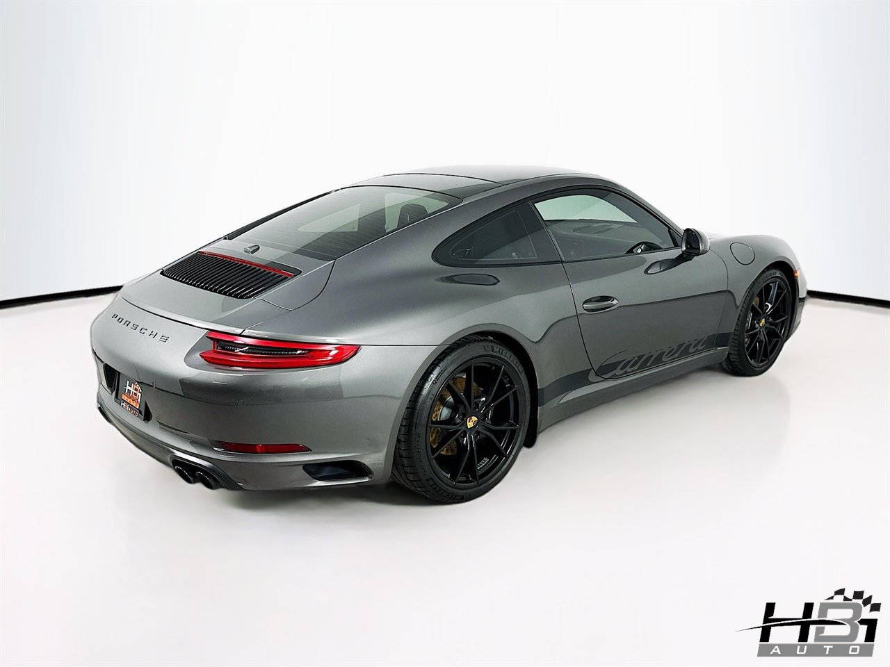 Used 2018 Porsche 911 Carrera RWD image 5