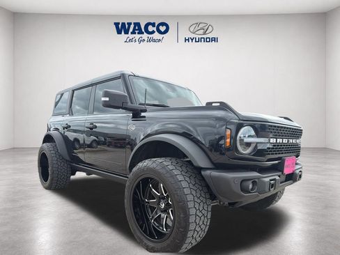 Used 2023 Ford Bronco Wildtrak AWD/4WD image 1