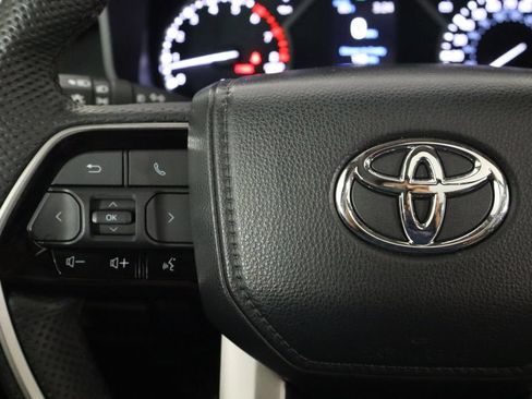 Used 2023 Toyota Tundra Limited RWD image 8