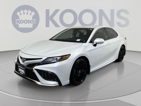 Used 2024 Toyota Camry XSE w/ Cold Weather Package AWD/4WD image 5
