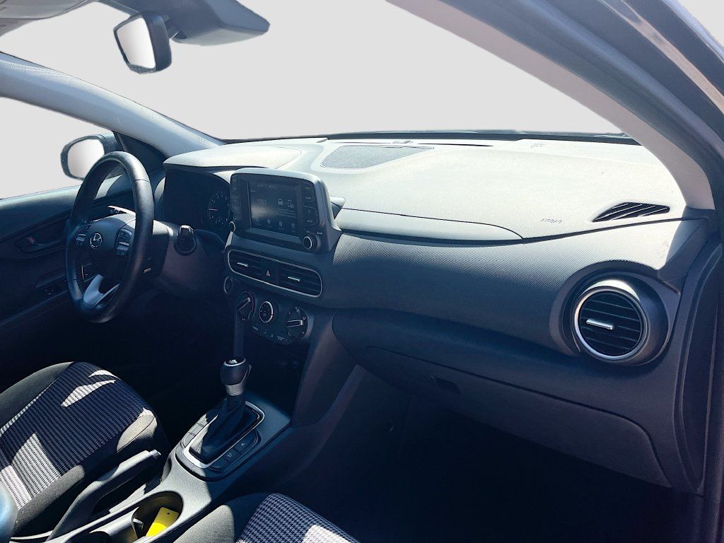 Used 2021 Hyundai Kona SEL Plus FWD image 29