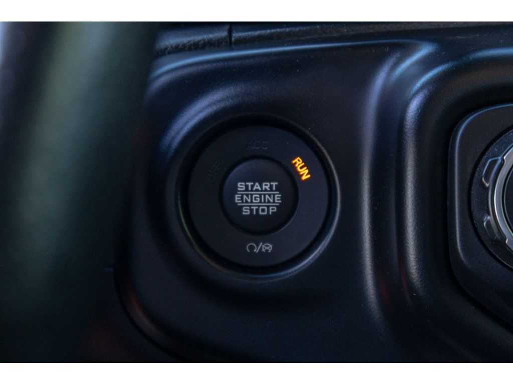 Used 2021 Jeep Gladiator Mojave AWD/4WD image 26
