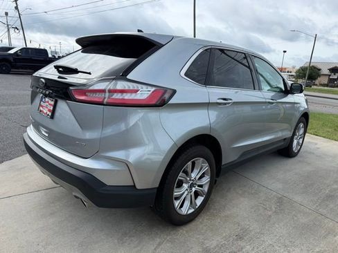 Used 2022 Ford Edge Titanium w/ Equipment Group 301A AWD/4WD image 13