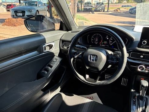 Used 2023 Honda Civic Sport image 24