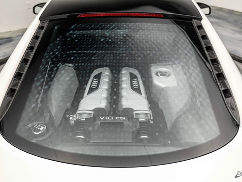 Used 2010 Audi R8 V10 image 20