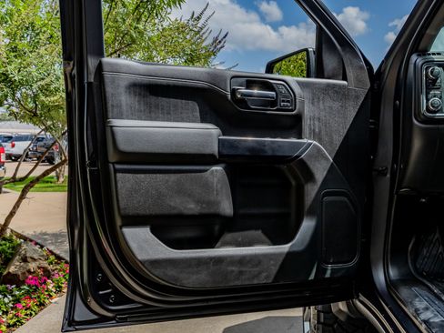 Used 2021 GMC Sierra 1500 SLT AWD/4WD image 34