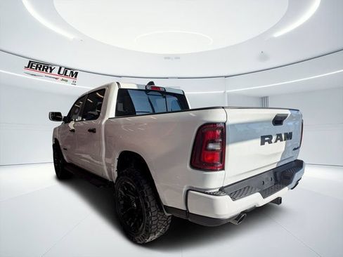 New 2026 RAM 1500 Express AWD/4WD image 5