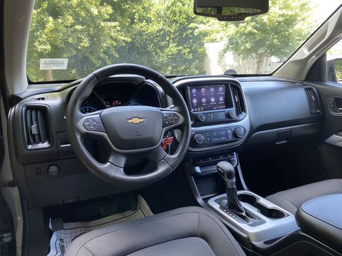Used 2022 Chevrolet Colorado LT w/ LT Convenience Package RWD image 31