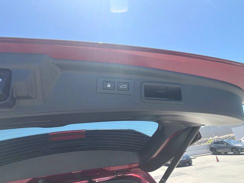 Certified 2023 Subaru Forester Premium AWD/4WD image 40