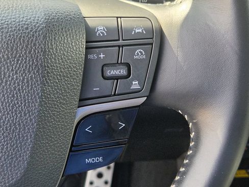 Used 2025 Toyota Camry SE FWD image 23
