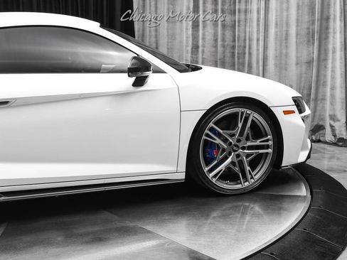 Used 2021 Audi R8 V10 performance w/ R8 Performance Design Package image 44