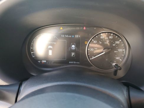 Used 2022 Nissan Kicks SV image 13