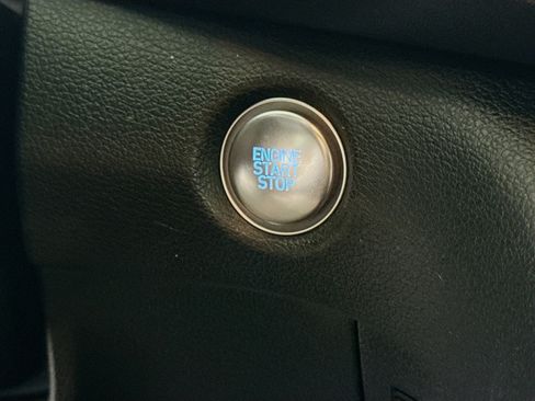 Used 2021 Hyundai Santa Fe SEL w/ Convenience Package image 21