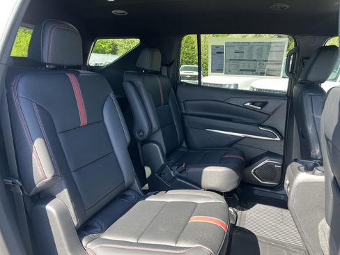 New 2026 Chevrolet Traverse RS FWD image 35