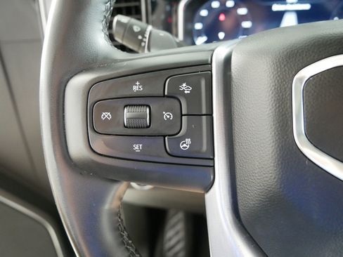 Used 2023 GMC Sierra 1500 SLT w/ SLT Premium Package AWD/4WD image 28