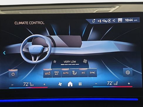 Used 2025 BMW X1 xDrive28i w/ Convenience Package image 25