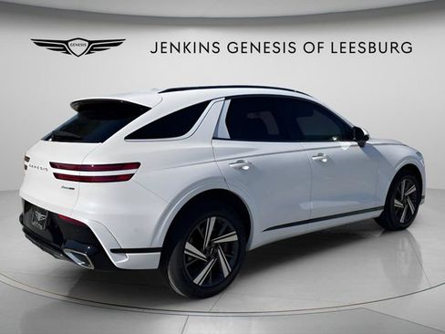 Used 2026 Genesis GV70 3.5T Sport Advanced AWD/4WD image 4