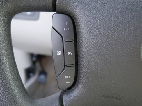 Used 2009 Chevrolet Impala LT image 14