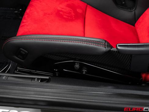 Used 2018 Porsche 911 GT2 RS image 53