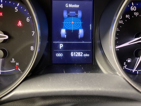 Certified 2019 Toyota C-HR XLE FWD image 19