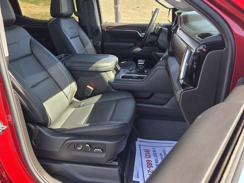Used 2024 GMC Sierra 1500 Denali image 13