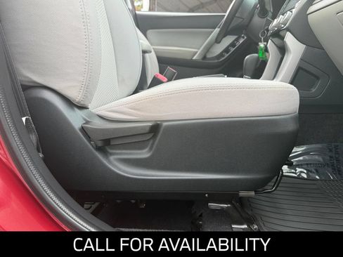 Used 2018 Subaru Forester 2.5i Premium w/ All-Weather Package AWD/4WD image 24