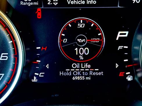 Used 2021 Dodge Charger SXT w/ Leather Interior Group image 19