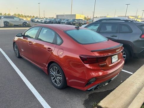 Used 2023 Kia Forte GT-Line w/ GT-Line Premium Package FWD image 7